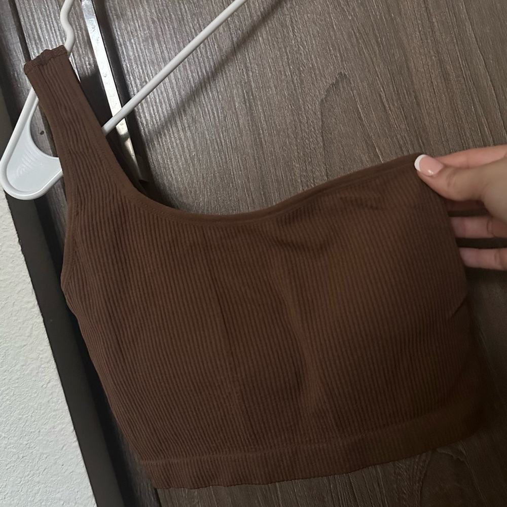 Brown One-Shoulder Ribbed Top - Picture 2 of 2